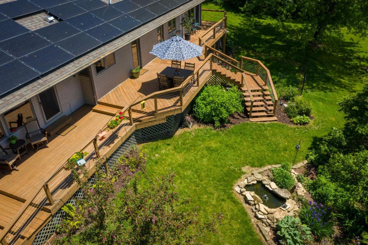 Hawk Valley Retreat & Cottages Galena Exterior photo